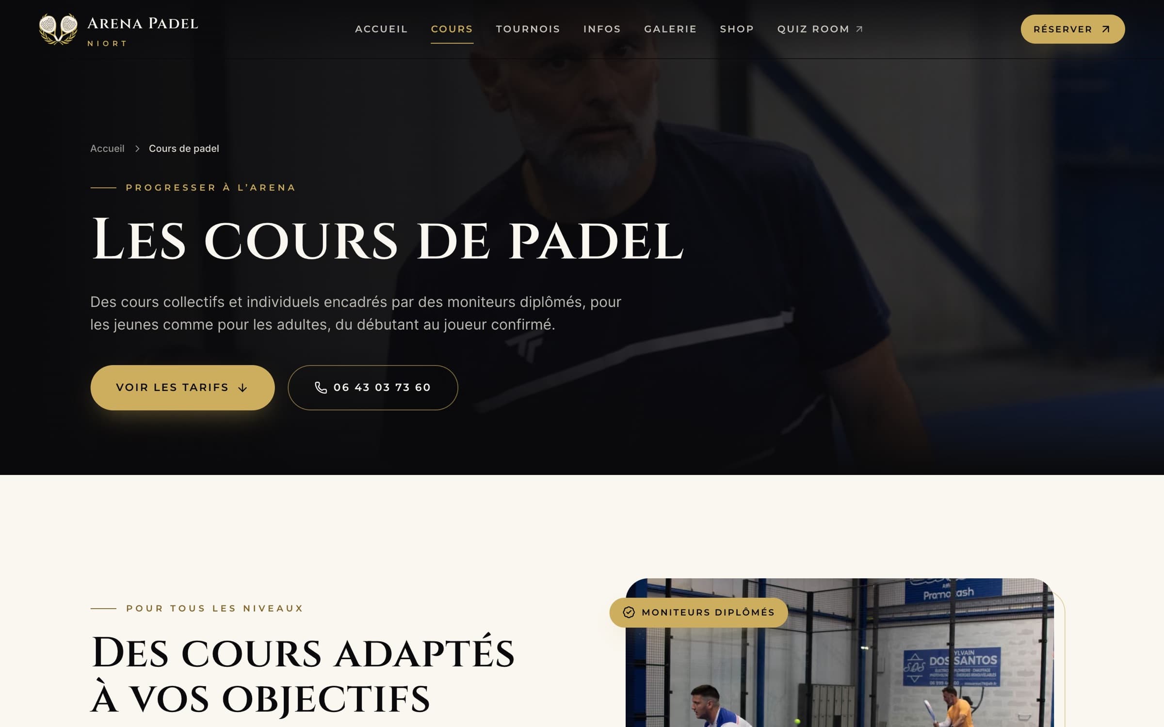 Page « Les cours de padel » : titre, présentation des cours et boutons « Voir les tarifs » et téléphone